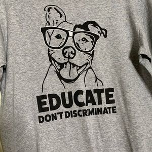 Pit Bull Love Graphic Tee Sz S